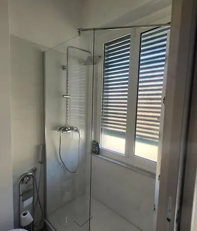 Modern Flat In The Centre, *