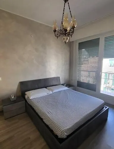 Apartment Modern Flat In The Centre, *